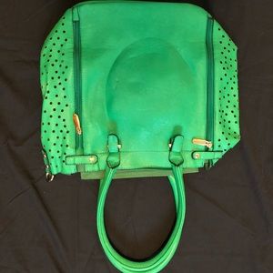 Hand bag